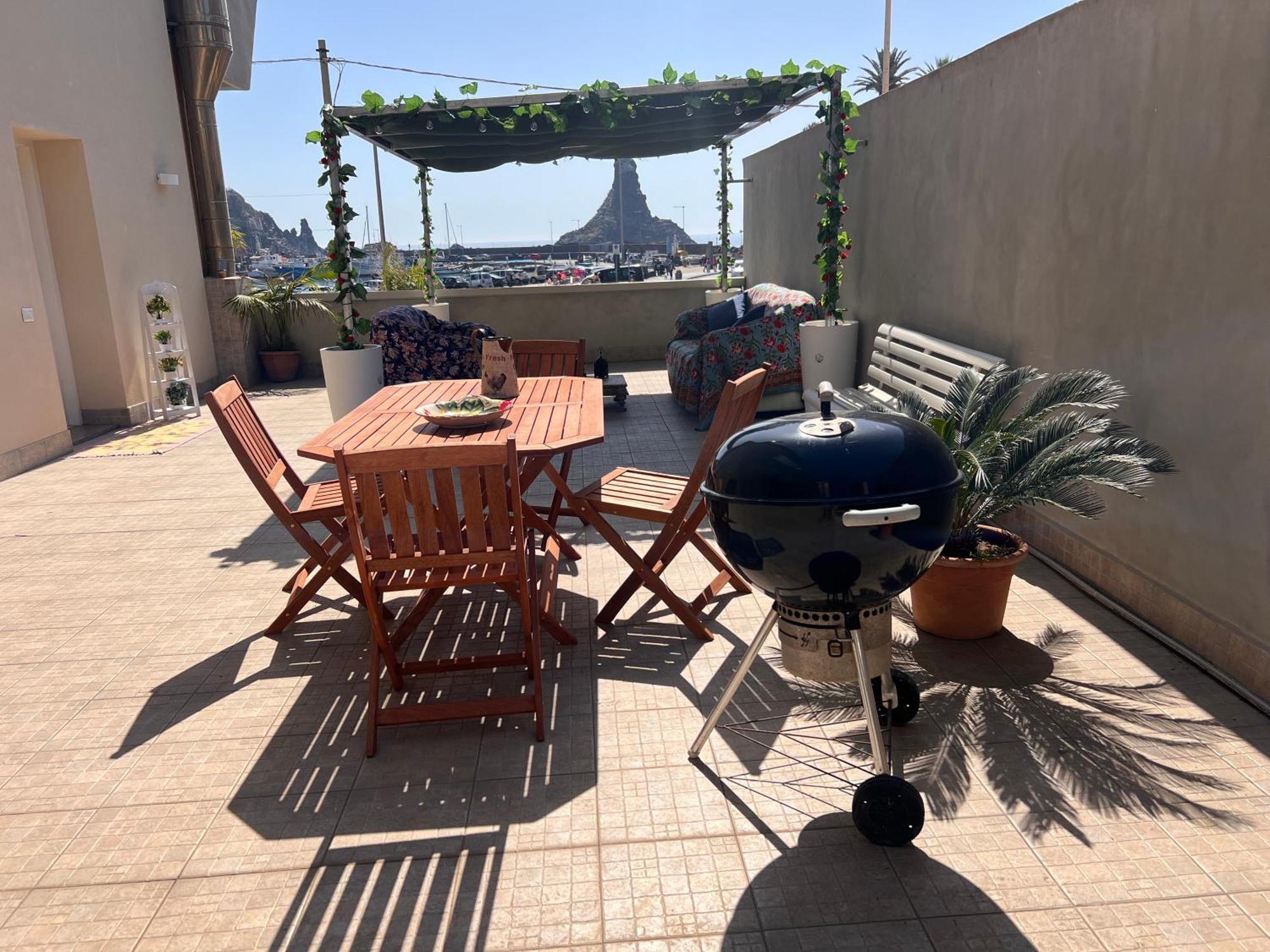 Appartamento Terrazza Faraglioni Aci Trezza Esterno foto